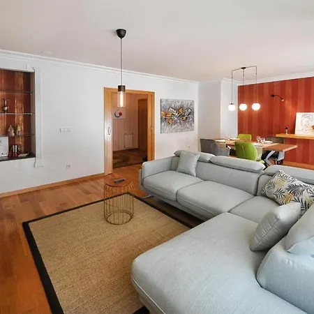2 Bedroom Gorgeous In