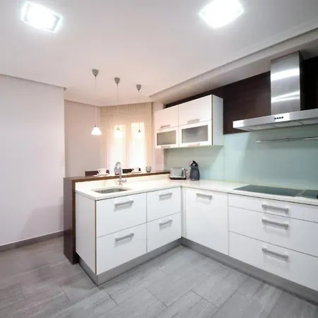 2 Bedroom Gorgeous In
